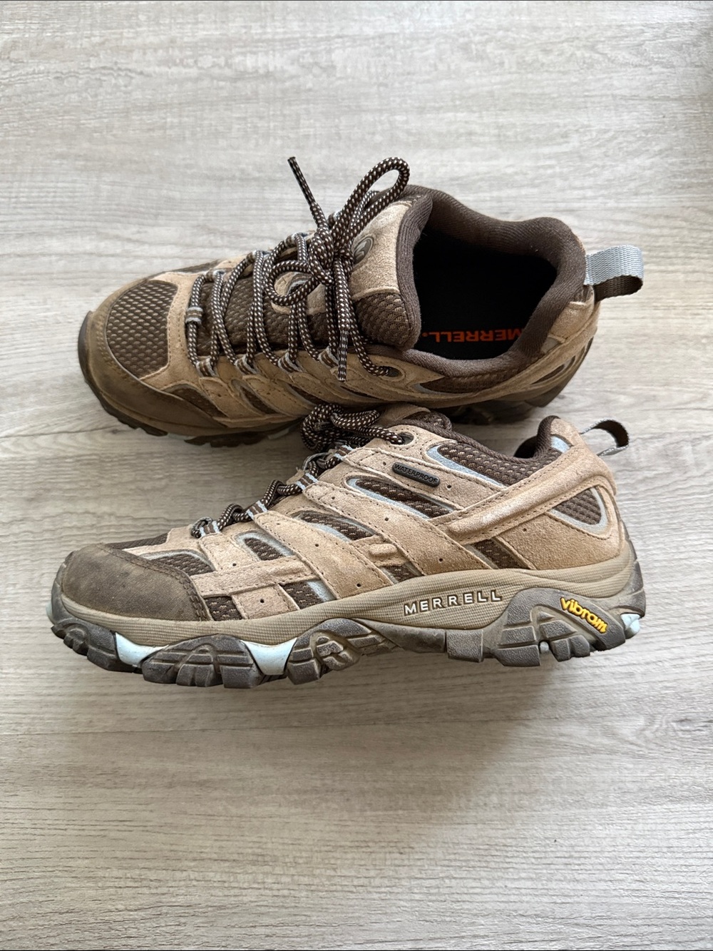 Merrell Moab 2 Waterproof Hiking Shoes - Picture 13 of 16